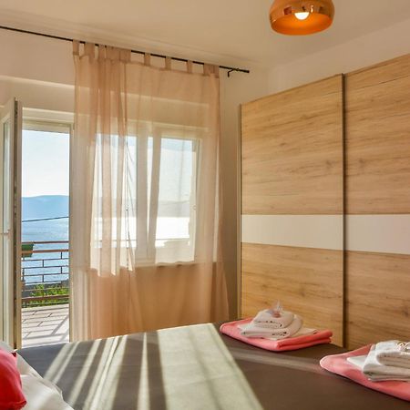 Apartmani Krijesnica Senj  Buitenkant foto
