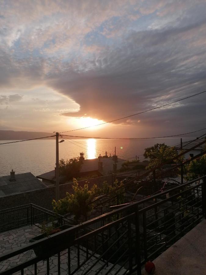 Apartmani Krijesnica Senj  Buitenkant foto