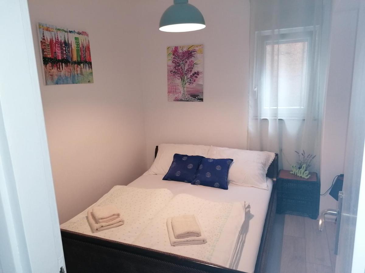 Apartmani Krijesnica Senj  Buitenkant foto
