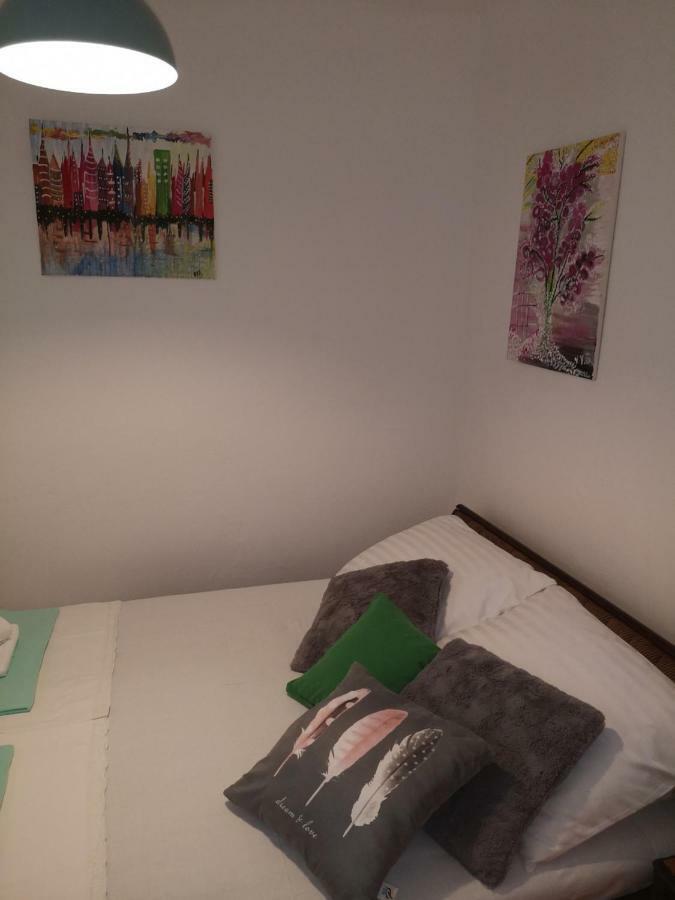 Apartmani Krijesnica Senj  Buitenkant foto