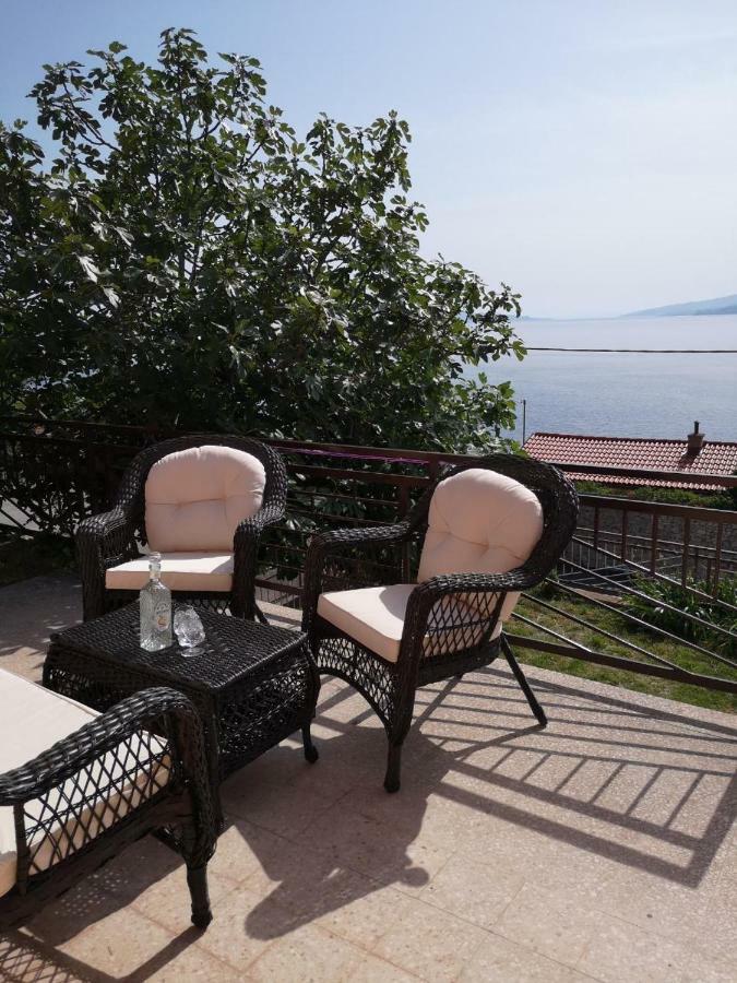 Apartmani Krijesnica Senj  Buitenkant foto