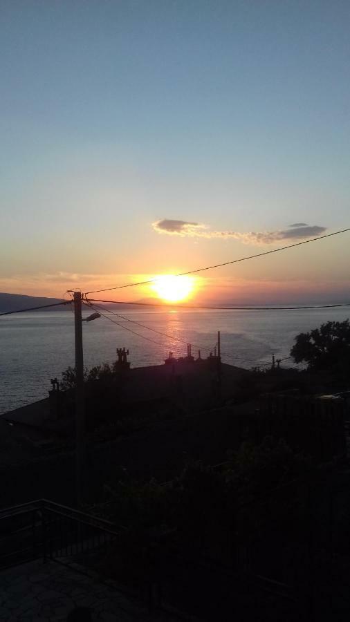 Apartmani Krijesnica Senj  Buitenkant foto